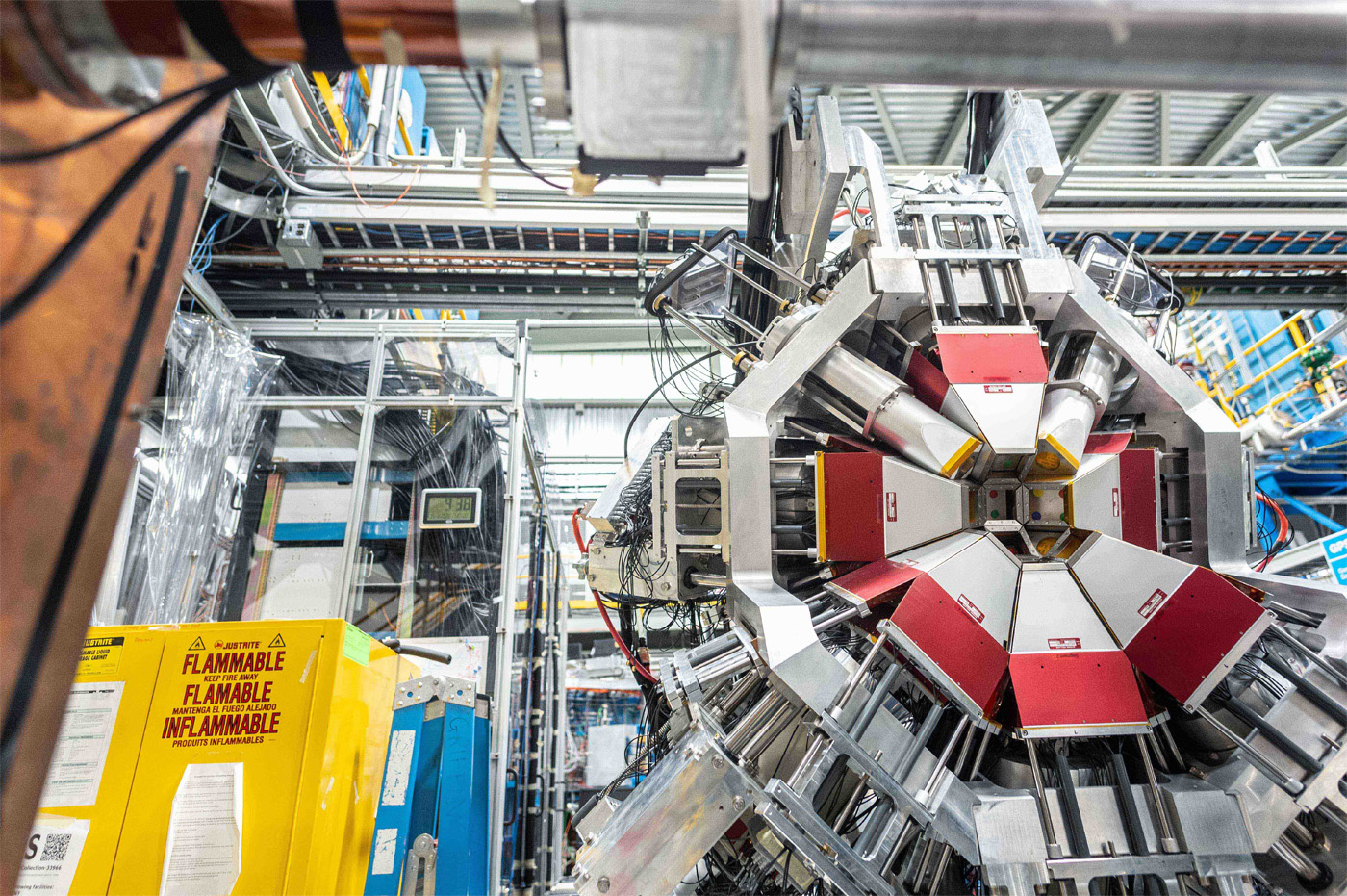 Image of an experiment at TRIUMF